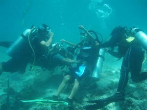 CCEF Scuba Divers trains for Rescue Diver Certification Upgrade